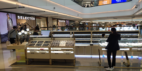 商場(chǎng)不銹鋼裝飾工程