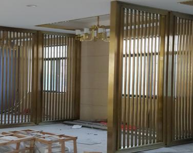 <strong>簡易方管不銹鋼屏風(fēng)</strong>