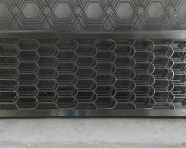 <strong>U型歐式不銹鋼屏風(fēng)</strong>