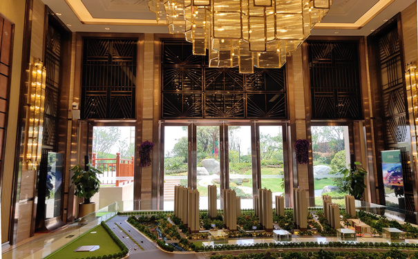 碧桂園紅古銅不銹鋼屏風(fēng)背景墻 碧桂園紅古銅不銹鋼屏風(fēng)背景墻